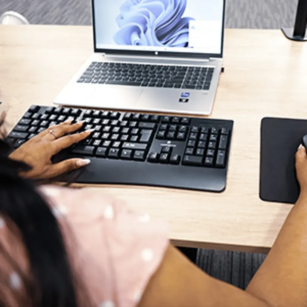 Volkano Meteor Wireless Keyboard and Mouse Combo - Image 13
